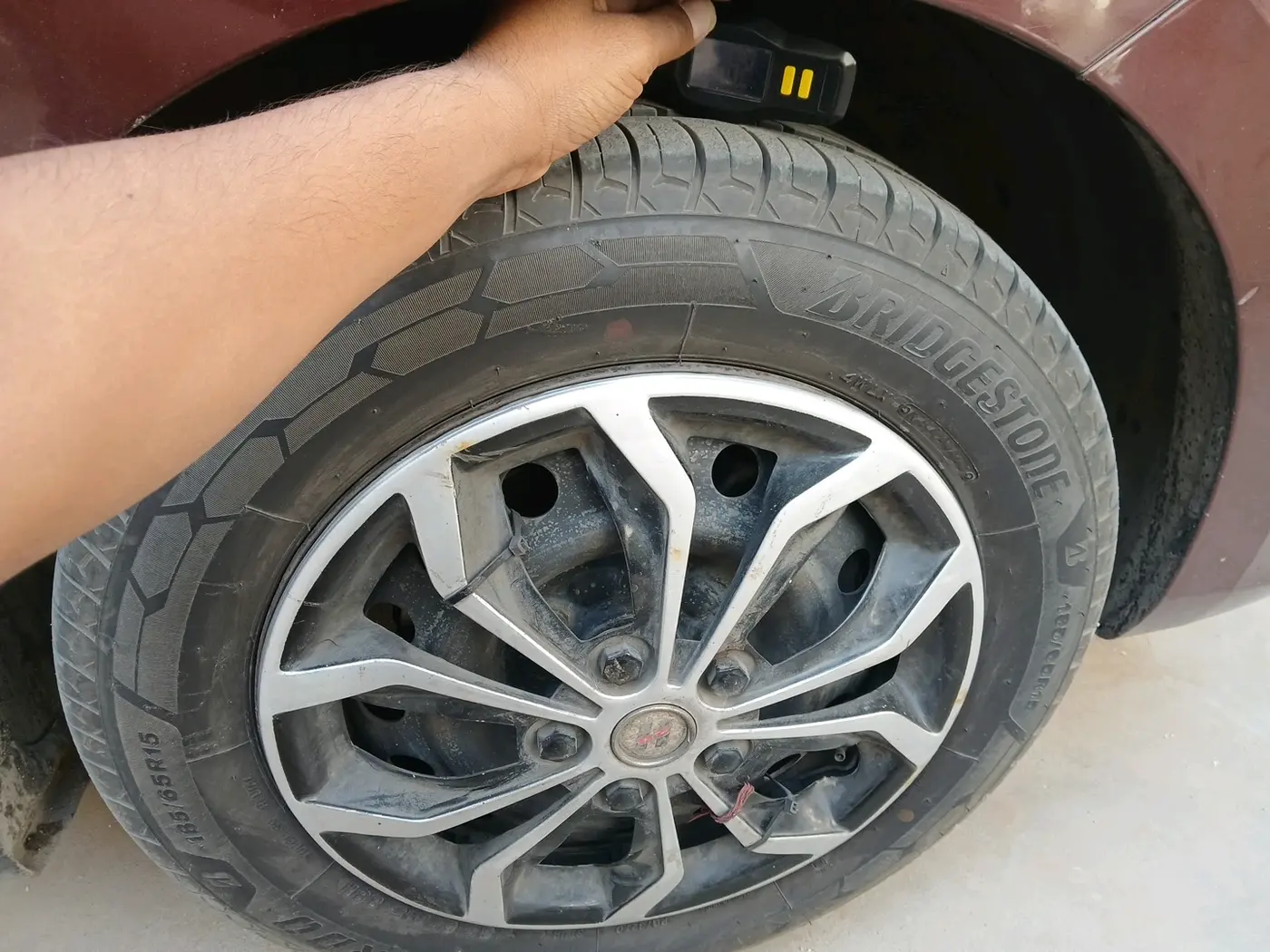2021 Maruti Ertiga VXI CNG, CNG, Manual, 2,65,322 km, tyre