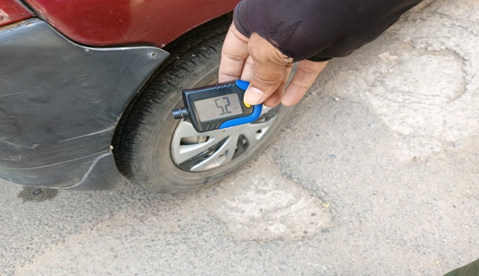 2011 Maruti Alto LXI, Petrol, Manual, 65,602 km, tyre