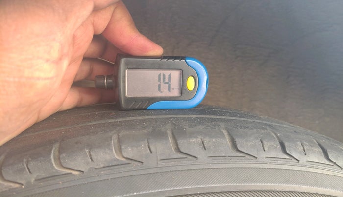 2013 Nissan Micra Active XV, Petrol, Manual, 1,29,826 km, tyre