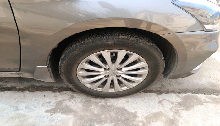 2018 Maruti Ciaz ZETA 1.5 SHVS MT PETROL, Petrol, Manual, 86,575 km, tyre