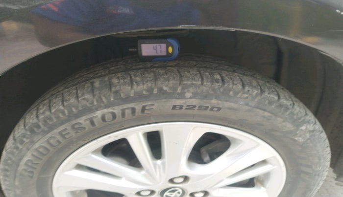 2018 Toyota YARIS VX CVT, Petrol, Automatic, 76,222 km, tyre