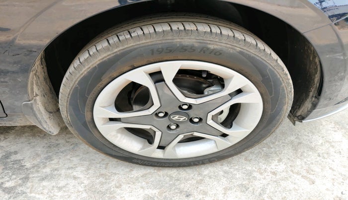 2025 Hyundai NEW I20 SPORTZ 1.2 MT, Petrol, Manual, 1,116 km, tyre