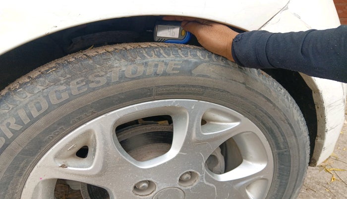 2014 Hyundai Grand i10 SPORTZ 1.2 KAPPA VTVT, CNG, Manual, 57,223 km, tyre