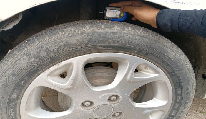 2014 Hyundai Grand i10 SPORTZ 1.2 KAPPA VTVT, CNG, Manual, 57,223 km, tyre