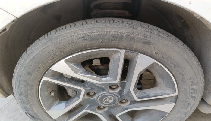 2018 Tata TIGOR XZ PLUS PETROL, CNG, Manual, 52,922 km, tyre