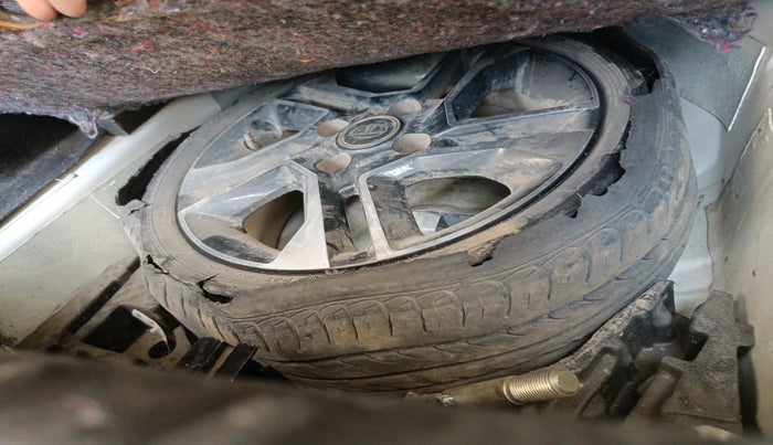 2018 Tata TIGOR XZ PLUS PETROL, CNG, Manual, 52,922 km, tyre