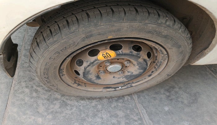 2018 Tata TIGOR XZ PLUS PETROL, CNG, Manual, 52,922 km, tyre