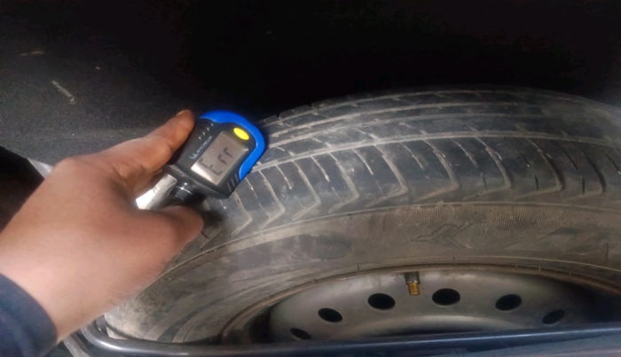 2021 Maruti New Wagon-R LXI CNG 1.0, CNG, Manual, 69,966 km, tyre