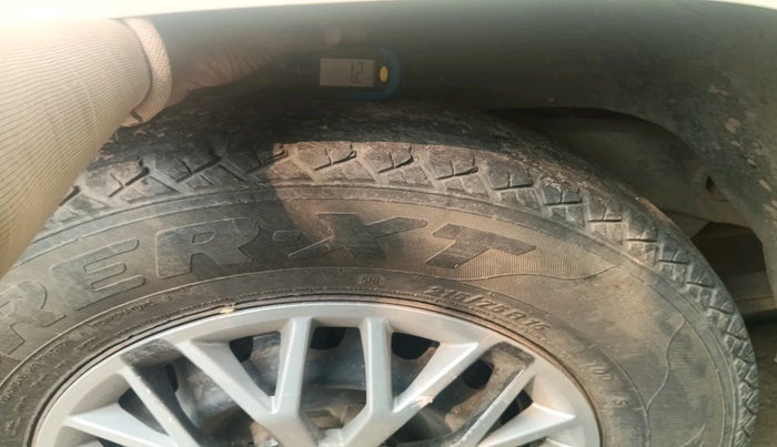 2019 Mahindra TUV300 T6 PLUS, Diesel, Manual, 64,369 km, tyre