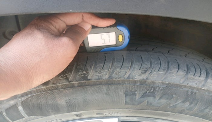 2023 KIA SONET HTX 1.0 DCT, Petrol, Automatic, 27,711 km, tyre