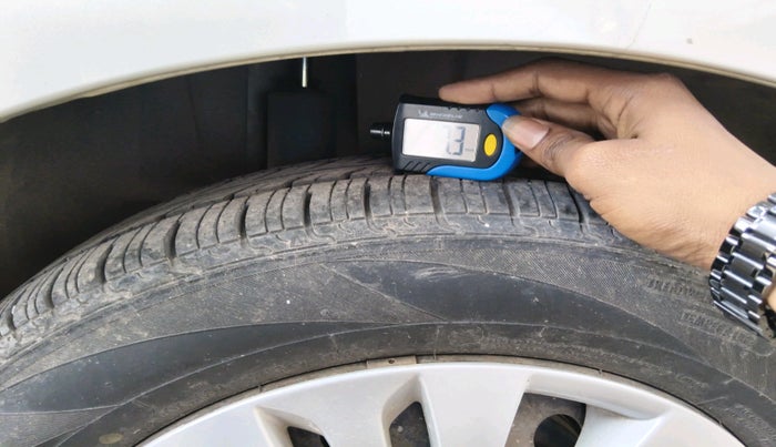 2014 Maruti Ertiga VXI, Petrol, Manual, 29,204 km, tyre