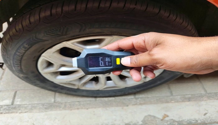 2013 Ford Ecosport TITANIUM 1.5L PETROL AT, Petrol, Automatic, 71,624 km, tyre