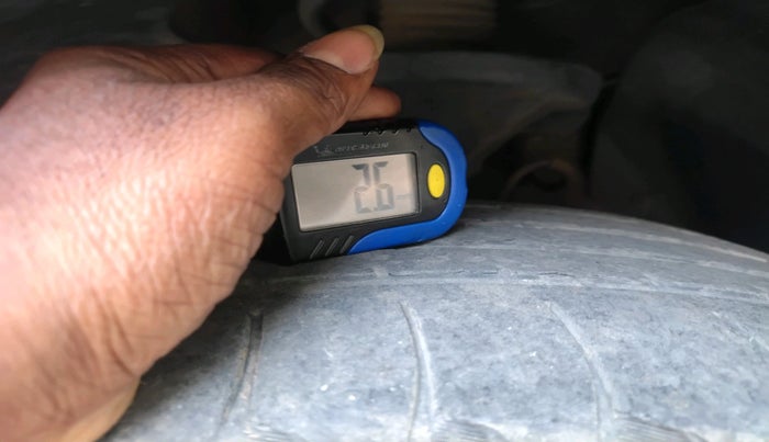 2014 Mahindra XUV500 W8, Diesel, Manual, 1,36,428 km, tyre