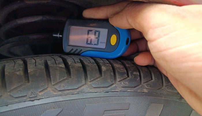 2016 Hyundai i10 MAGNA 1.1, Petrol, Manual, 47,785 km, tyre