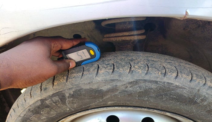 2012 Maruti Wagon R 1.0 LXI, Petrol, Manual, 78,314 km, tyre