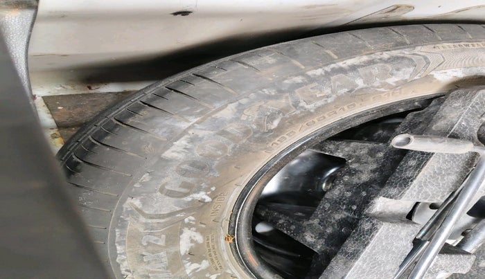 2022 Skoda KUSHAQ AMBITION 1.0L TSI MT, Petrol, Manual, 92,753 km, tyre