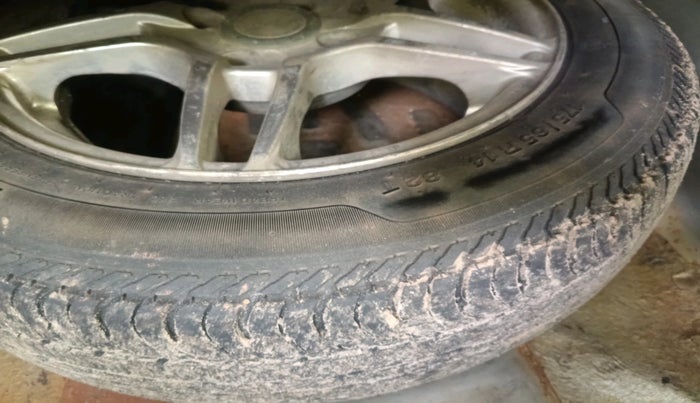 2005 Honda City 1.5L GXI CVT, Petrol, Automatic, 1,11,423 km, tyre