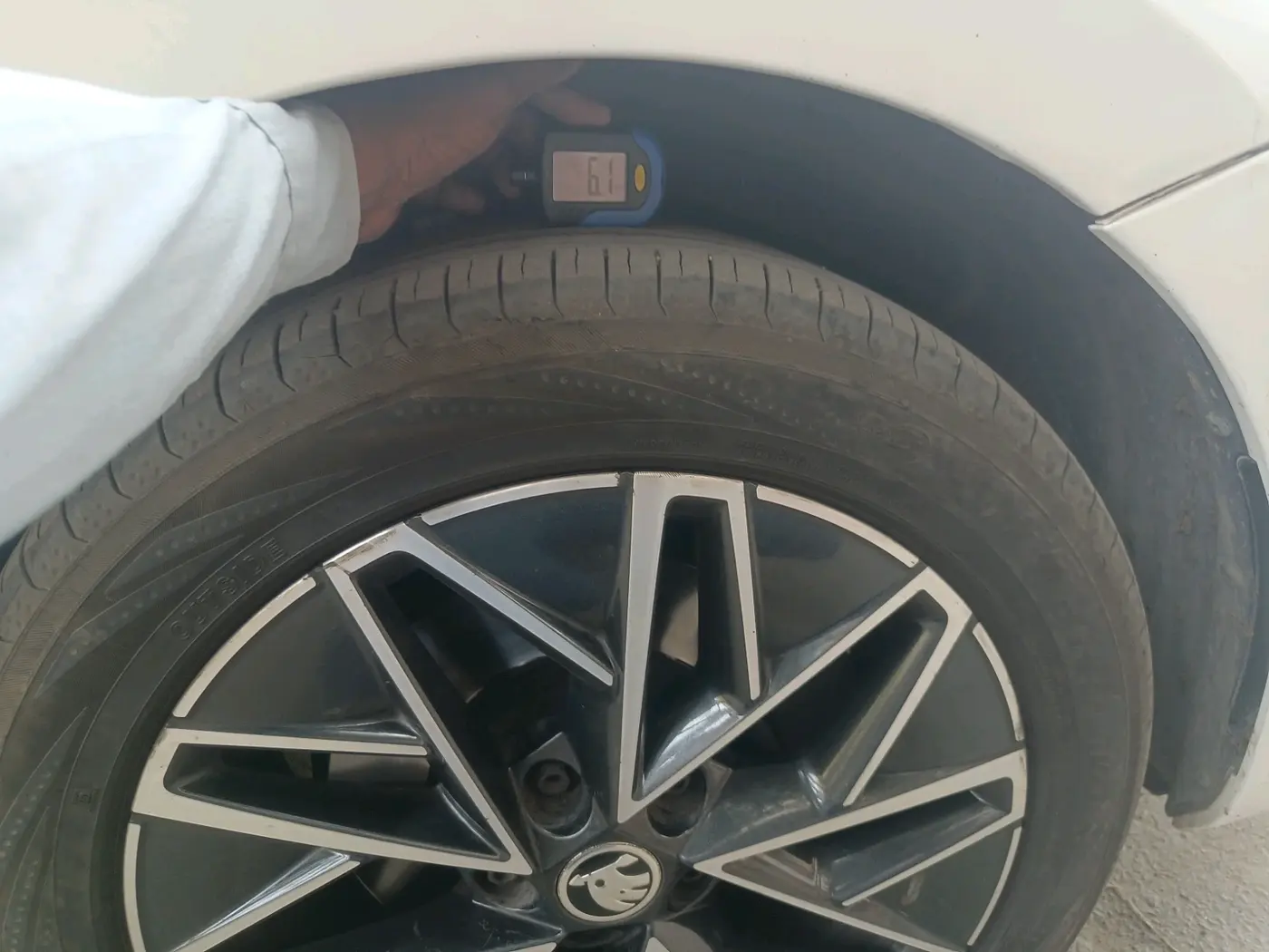 2021 Skoda Octavia L&K 2.0 AT, Petrol, Automatic, 94,723 km, tyre
