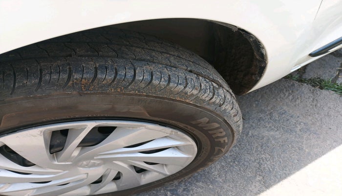 2021 Maruti Ertiga VXI CNG, CNG, Manual, 66,811 km, tyre