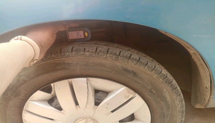 2016 Maruti Alto 800 LXI, Petrol, Manual, 13,729 km, tyre