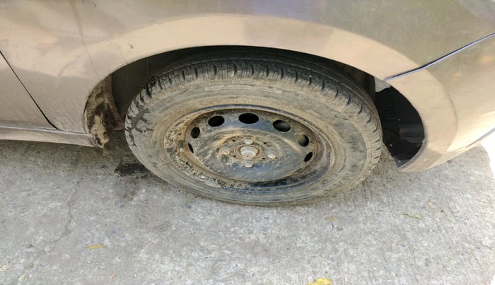 2018 Tata Tiago XTA PETROL, Petrol, Automatic, 83,634 km, tyre