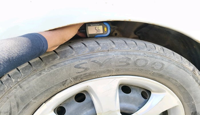 2013 Hyundai Verna FLUIDIC 1.6 CRDI EX, Diesel, Manual, 93,761 km, tyre