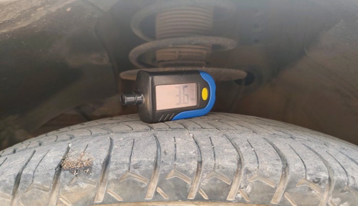 2019 Maruti Swift VXI, Petrol, Manual, 85,131 km, tyre