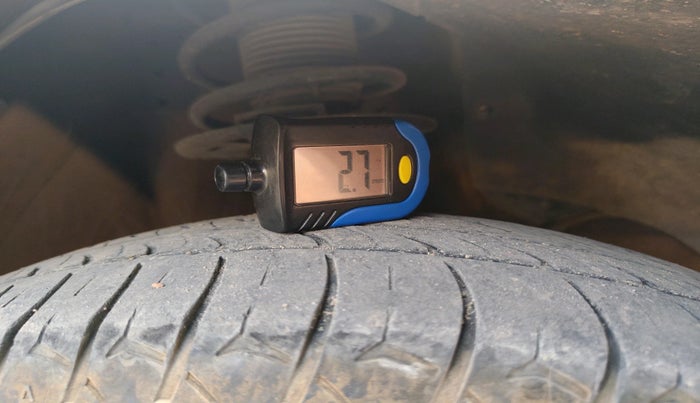 2019 Maruti Swift VXI, Petrol, Manual, 85,131 km, tyre