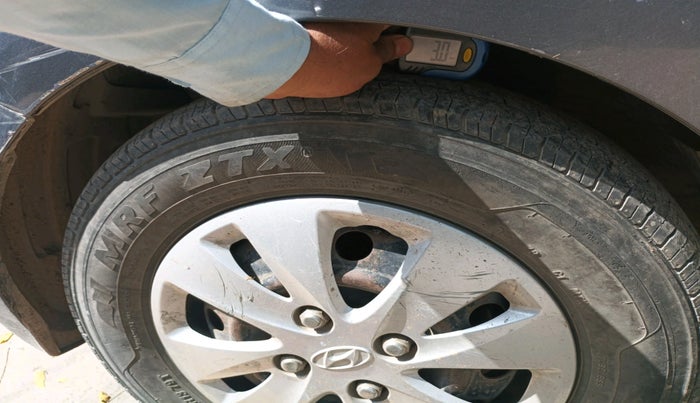 2011 Hyundai i10 MAGNA 1.2, Petrol, Manual, 94,188 km, tyre