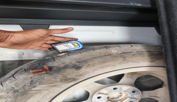 2024 KIA SELTOS  HTK PLUS 1.5 PETROL MT, Petrol, Manual, 23,269 km, tyre