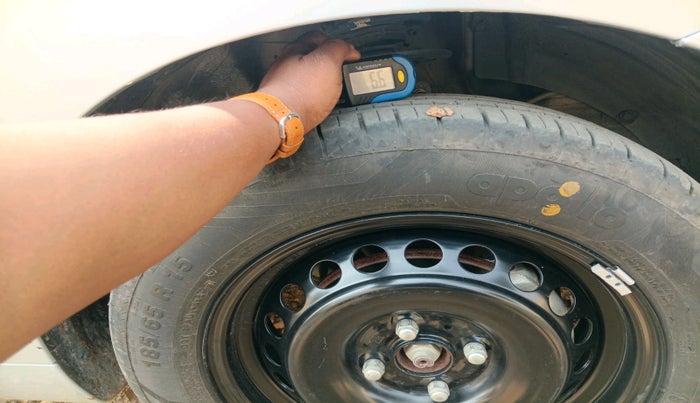 2022 Maruti Baleno DELTA PETROL 1.2, Petrol, Manual, 42,764 km, tyre