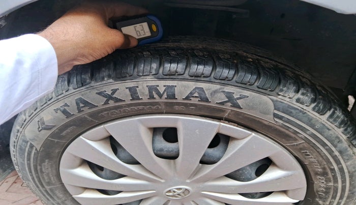 2011 Toyota Etios G, Petrol, Manual, 96,352 km, tyre