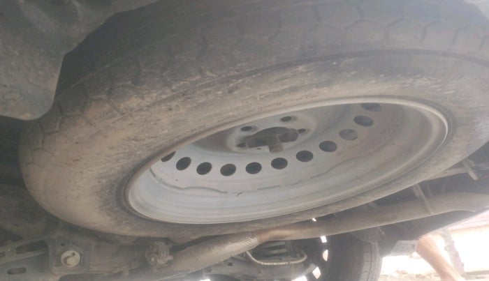 2023 Mahindra XUV700 AX 7 LUXURY D AWD AT 7 STR, Diesel, Automatic, 96,065 km, tyre