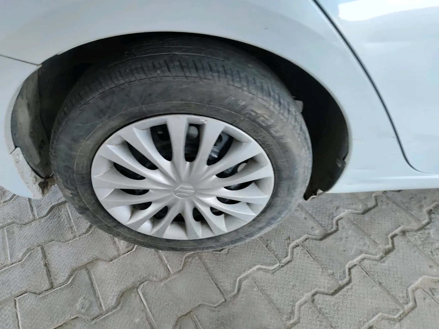 2016 Maruti Ciaz VDI+ SHVS, Diesel, Manual, 72,881 km, tyre