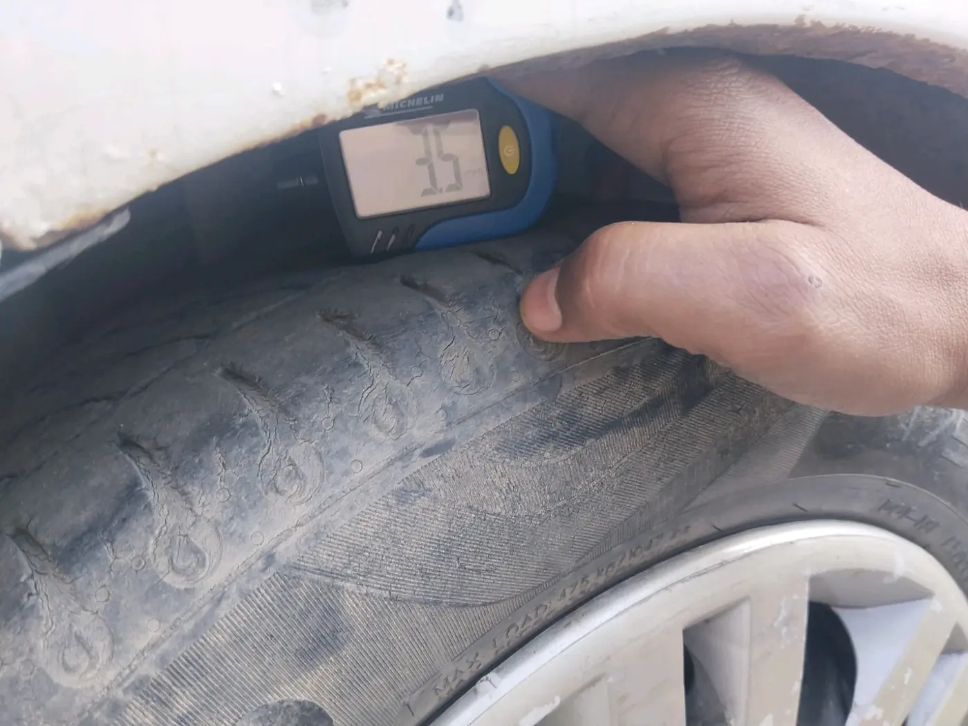 2023 Tata TIGOR XZ CNG, CNG, Manual, 53,998 km, tyre