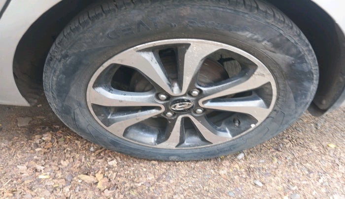 2014 Hyundai Xcent SX 1.1 CRDI, Diesel, Manual, 98,733 km, tyre