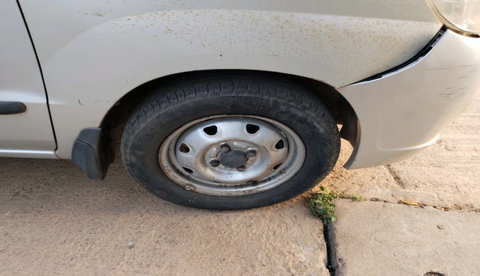 2012 Maruti Zen Estilo LXI CNG, CNG, Manual, 91,522 km, tyre