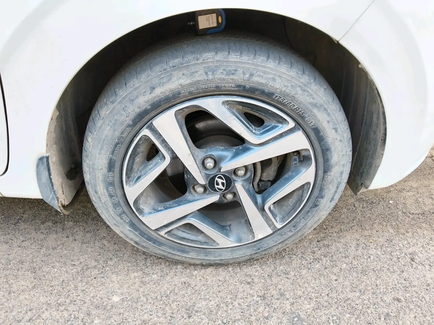 2020 Hyundai AURA SX 1.2 (O), Petrol, Manual, 47,185 km, tyre