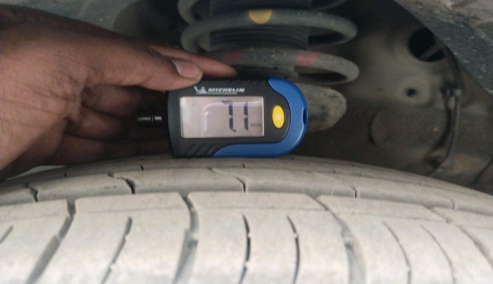 2021 KIA SONET GTX PLUS 1.5 AT, Diesel, Automatic, 1,58,471 km, tyre