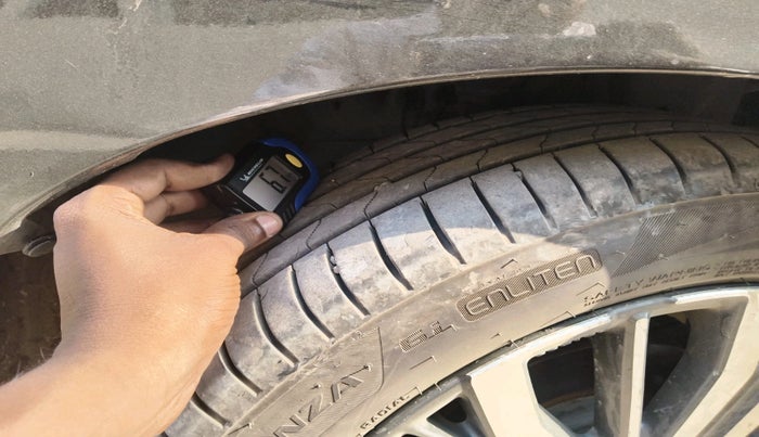 2020 Honda City 1.5L I-VTEC ZX CVT, Petrol, Automatic, 1,43,488 km, tyre