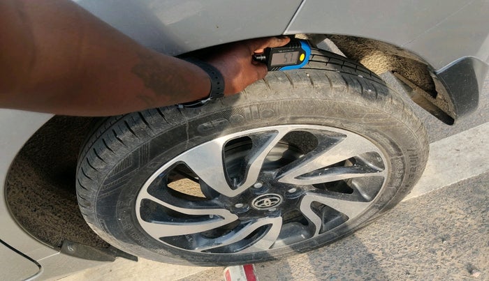 2021 Toyota Glanza G, Petrol, Manual, 95,560 km, tyre