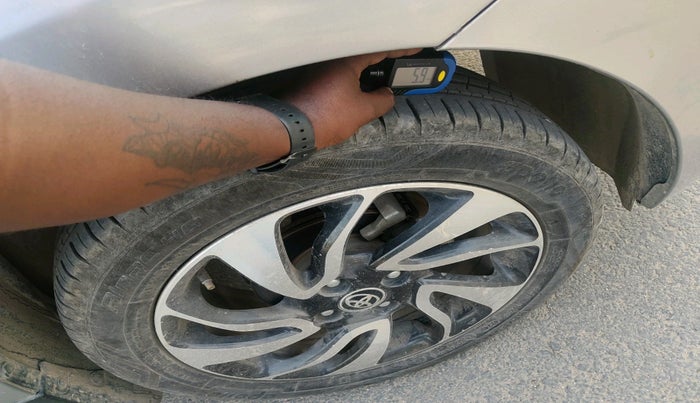 2021 Toyota Glanza G, Petrol, Manual, 95,560 km, tyre