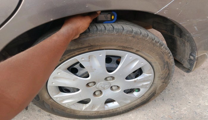 2015 Honda Amaze 1.2L I-VTEC S, Petrol, Manual, 75,016 km, tyre