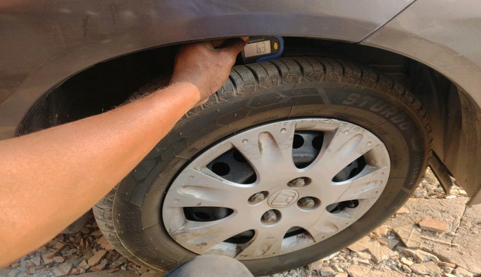 2015 Honda Amaze 1.2L I-VTEC S, Petrol, Manual, 75,016 km, tyre