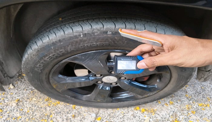 2019 Jeep Compass LIMITED (O) 1.4 PETROL AT, Petrol, Automatic, 64,147 km, tyre