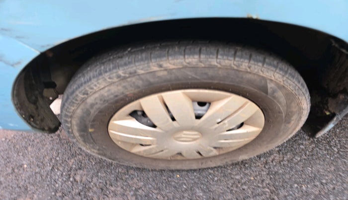 2012 Maruti Alto 800 LXI, Petrol, Manual, 75,513 km, tyre