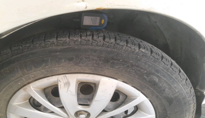 2015 Hyundai i10 SPORTZ 1.1, Petrol, Manual, 20,000 km, tyre