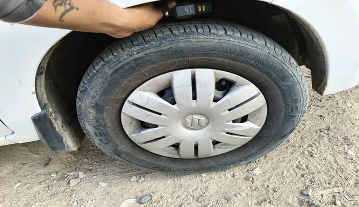 2021 Maruti Alto VXI, Petrol, Manual, 24,536 km, tyre