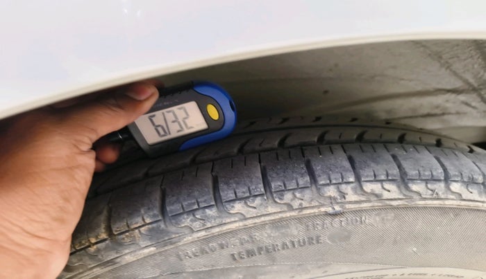 2022 Maruti New Wagon-R LXI CNG (O) 1.0, CNG, Manual, 1,27,791 km, tyre