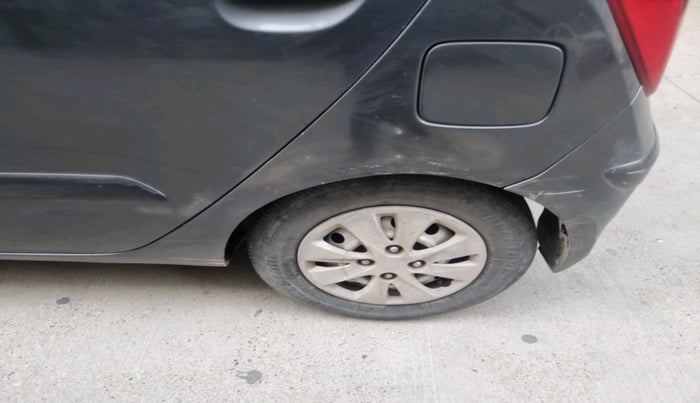 2011 Hyundai i10 ERA 1.1, CNG, Manual, 99,215 km, tyre